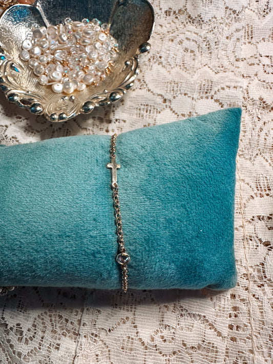 Faith that Sparkles Bracelet