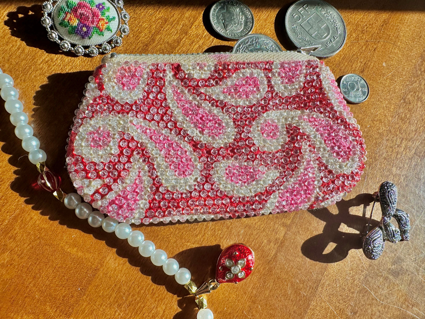 Paisley Glimmer